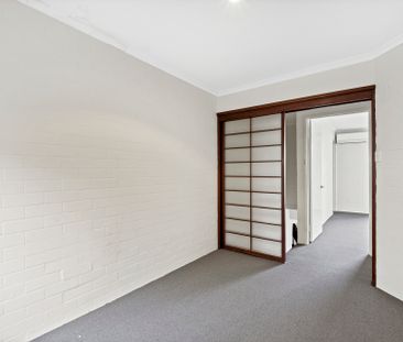 Low maintenance living in the heart of Victoria Park! - Photo 3