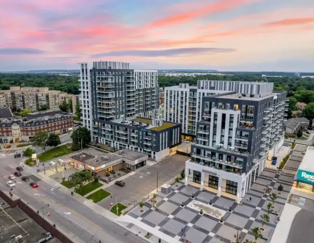 133 BRONTE ROAD | 133 Bronte Road, Oakville - Photo 1