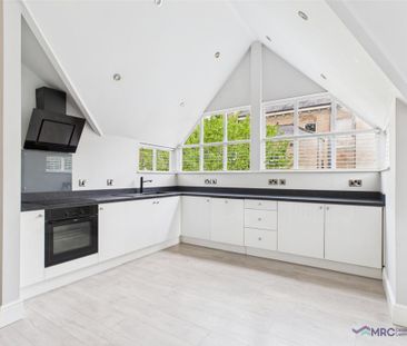 2 bedroom end of terrace house to rent - Photo 3