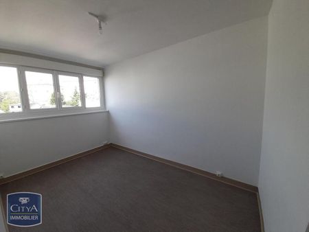 Location Appartement 5 pièces 82m² LE MANS 72000 - Photo 3