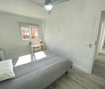 Calle de Encarnación Oviol, Madrid, Community of Madrid 28021 - Photo 4