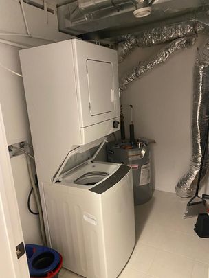 For Lease - 53 Pumpkin Corner Crescent Unit# 2, Barrie, Ontario - Photo 1