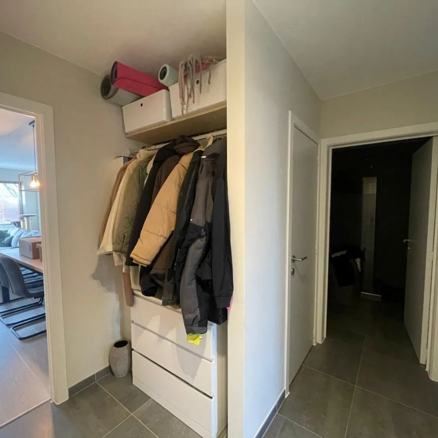 Instapklaar, modern appartement met 2 slaapkamers en een garage te Geel! - Foto 1