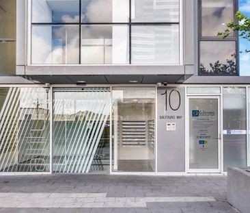 Enjoy the Convenient and fast-paced Lifestyle in the City!!! - Photo 2