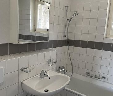 Helle 4.5-Zimmer-Wohnung mit Wintergarten im beliebten Breitequartier! - Photo 4