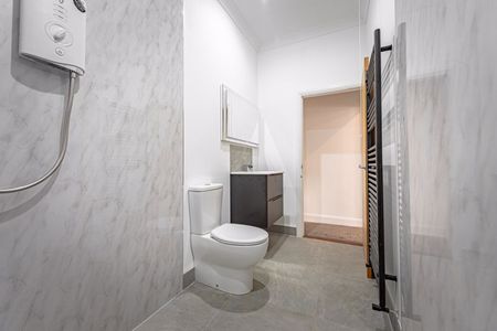 Victoria Grove, Southsea - Photo 3