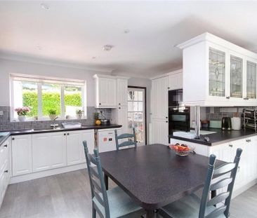 4 bedroom detached house to rent - Photo 5