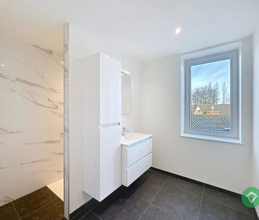 Volledig gerenoveerd appartement op de eerste verdieping met terras... - Photo 4