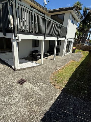 1 Bedroom Granny flat in The Gardens - Photo 3