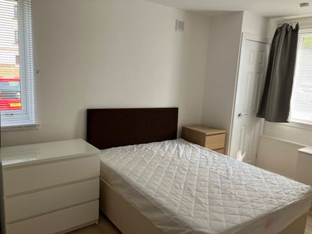 4 Bed Flat, Moray Park Terrace, EH7 - Photo 3