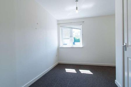 Catchfrench Crescent, Liskeard, PL14 - Photo 3