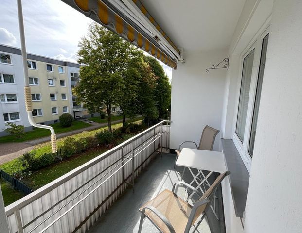 Gemütliche, wohnfertig möblierte 2-Zimmer-Wohnung mit Balkon und - Foto 1
