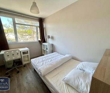 Location Appartement 4 pièces 73m² MONT ST AIGNAN 76130 - Photo 4