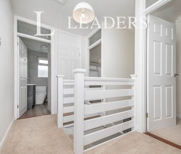 3 bedroom house to rent Bridgefield Close, Colchester, CO4 - Photo 4