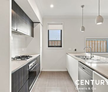 Modern Three-Bedroom Home in Fairwater - Photo 4