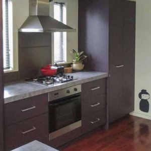 Stylish, Modern Home with Indoor-Outdoor Flow - Photo 2