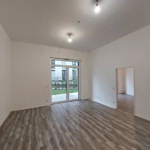 Großzügige Erdgeschosswohnung mit Garten! - Foto 1