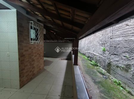 Casa com 3 quartos e 120m² para alugar em Lagoa da Conceição, Florianópolis. - Foto 2