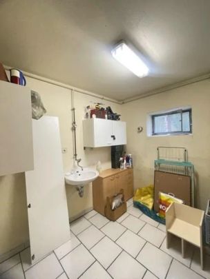 Ruhig wohnen am Ortsrand! Gepflegte 2-Zimmer-Souterrain-Wohnung in Neunkirchen-Speikern - Photo 1