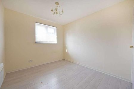 Dunnock Road, Beckton, E6 - Photo 3