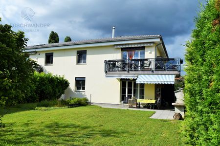 Very nice apartment with private lot in a quiet neighborhood - Photo 3