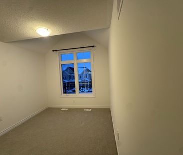 For Lease - 146 Sanders Road, Erin, Ontario - Photo 5