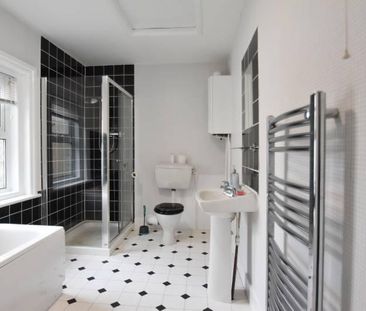 2 bedroom terraced house to rent - Photo 6