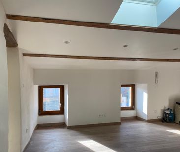 Location Appartement 3 pièces 41m² LES VANS 07140 - Photo 1