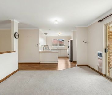 3 Bedroom family home - Photo 3