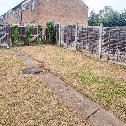 3 BED Terraced House To rent - Photo 1