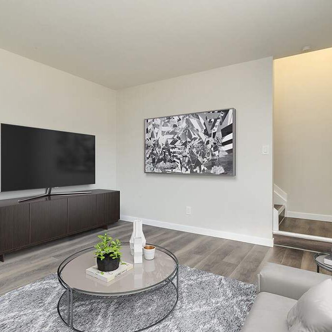 Renovated Suite - 2 Bedroom - Photo 1