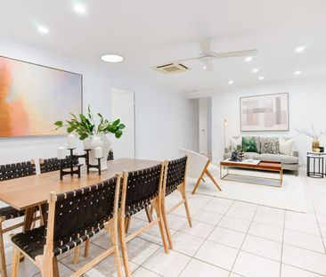 A Private Family Retreat with Pool & Reserve Access – Tranquil Cul-... - Photo 4