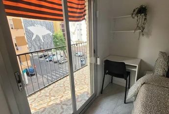 Carrer de Sant Lluís Bertran, Torrent, Valencian Community 46900