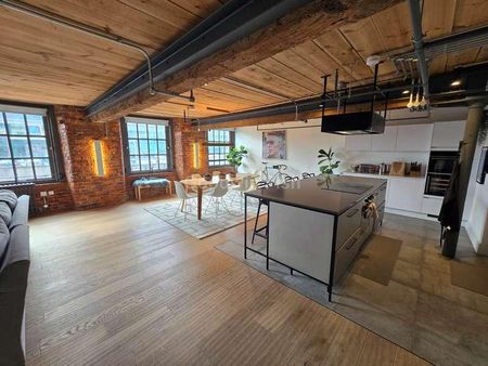 Avro, Binns Place, Manchester, M4 - Photo 3