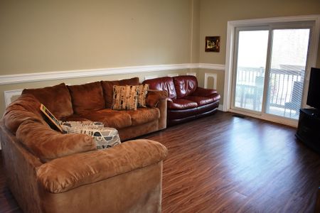 For Lease - 332 Coastline Drive, Wasaga Beach, Ontario - Photo 2