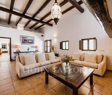 Luxury Villa for rent in San Jose, Balearic Islands - Photo 1