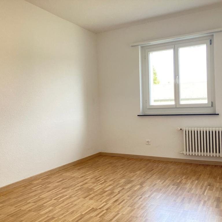 4 Zimmer-Wohnung in Kloten mieten - Foto 1