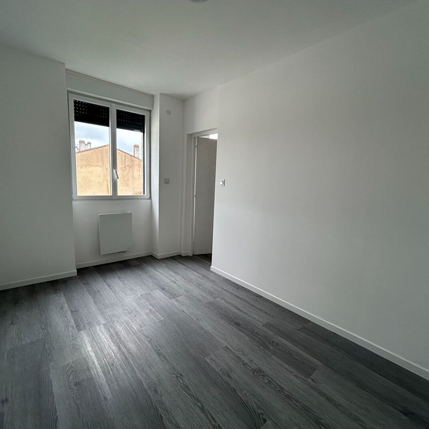 Location Appartement 2 pièces 30m² - Photo 1