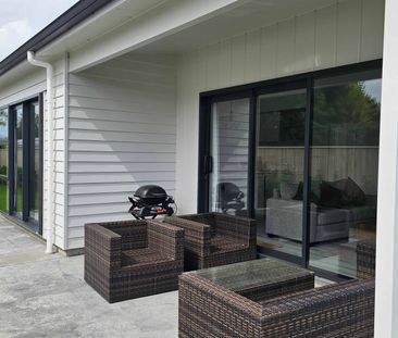 DANIELL ST, MASTERTON, 3 BDRMS - $700pw - Photo 3