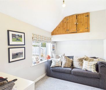 Water Street, Hampstead Norreys, Thatcham, Berkshire, RG18 - Photo 3