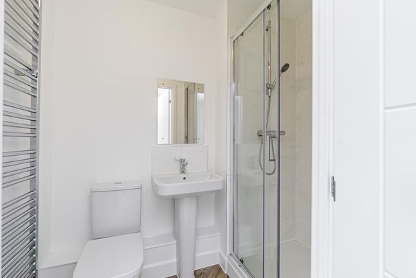 2 bedroom semi-detached house to rent - Photo 1