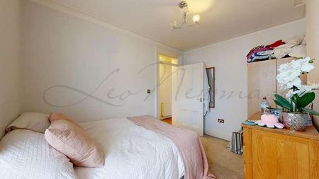 Chapel Street, Marylebone, NW1 - Photo 2