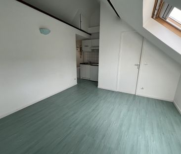 APPARTEMENT T2 QUARTIER HENRIVILLE - A DEUX PAS DU CENTRE VILLE - Photo 2