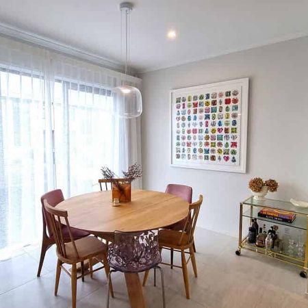 Hobsonville, 3 bedrooms, $700 - Photo 4