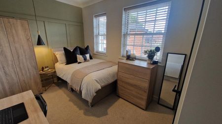 1 bedroom in a house share to rent - Photo 5