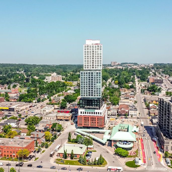 For Lease - 39 Mary Street Unit# 812, Barrie, Ontario - Photo 1