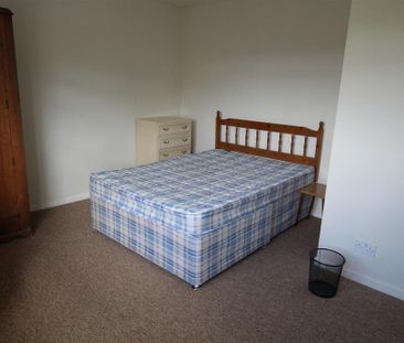 4 bedroom house to rent - Photo 4