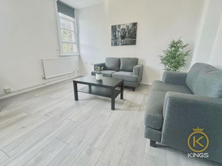 3 bedroom apartment to rent - Photo 5