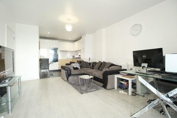 1 bedroom flat to rent - Photo 1