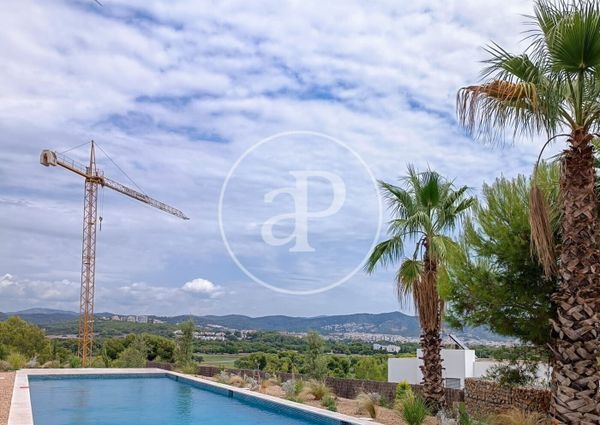 Rental Property in Can Girona